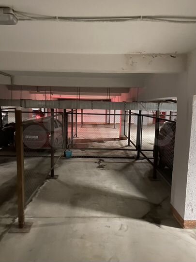 Машиноместо, 15 м²