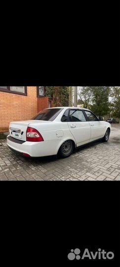 LADA Priora 1.6 МТ, 2016, битый, 170 000 км