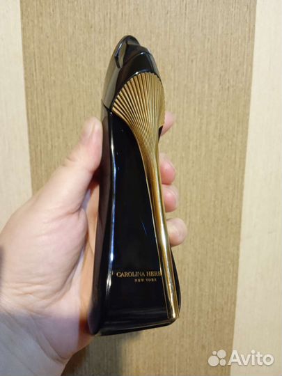 Флакон от духов Carolina Herrera Good girl, 50 мл