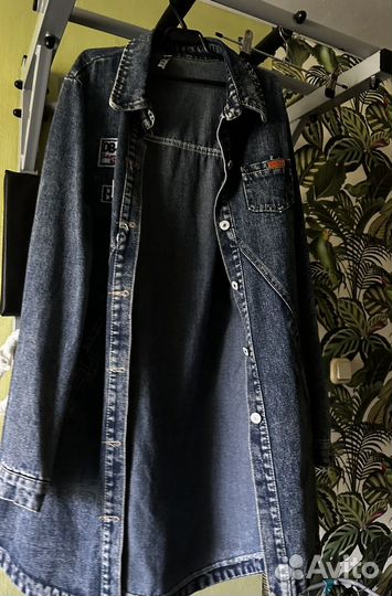 Джинсовая куртка