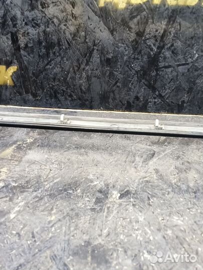 Молдин двери передней левой honda civic 6