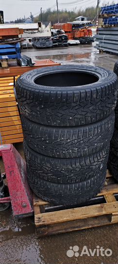 Nokian Tyres Nordman 7 SUV 215/60 R17 100T