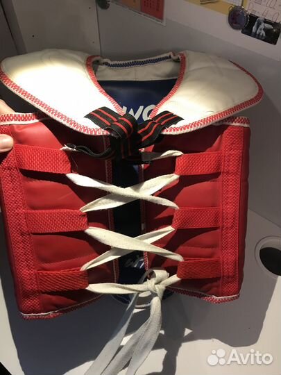 Продаётся костюм для тхэквондо