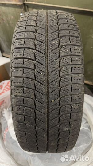 Michelin X-Ice XI3 205/55 R16 94H