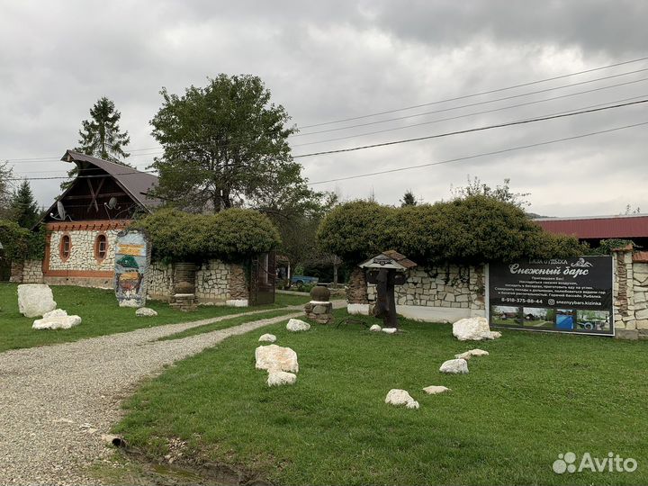 База отдыха с теплым бассейном