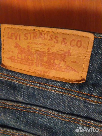 Джинсы женские levis