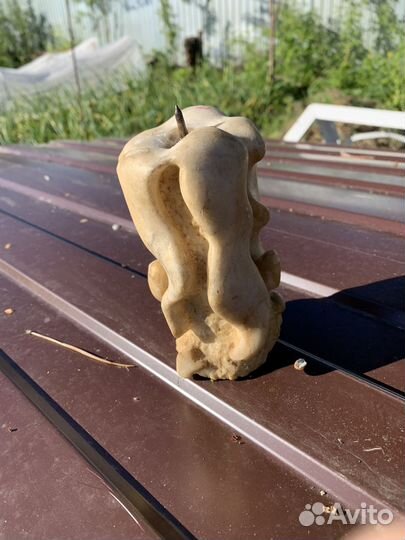 Старинный подсвечник