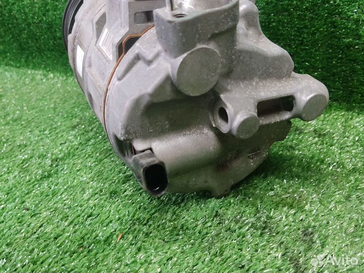 Компрессор кондиционера VW Passat B6