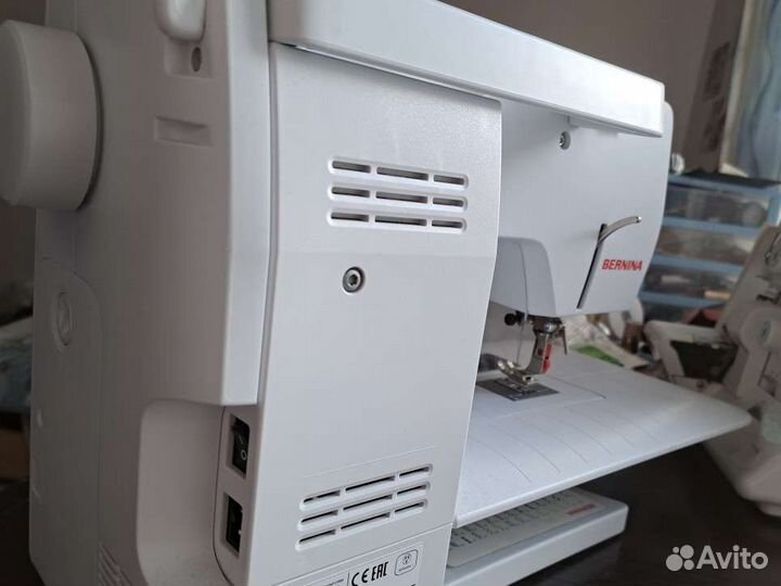 Швейная машина Bernina B 325