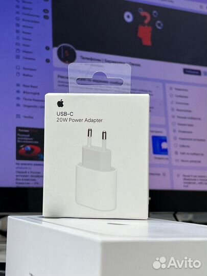 Блок зарядки iPhone 20w