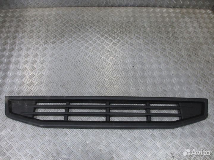 Откидная подножка бампера Volvo 82208510