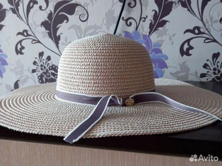 Шляпа женская