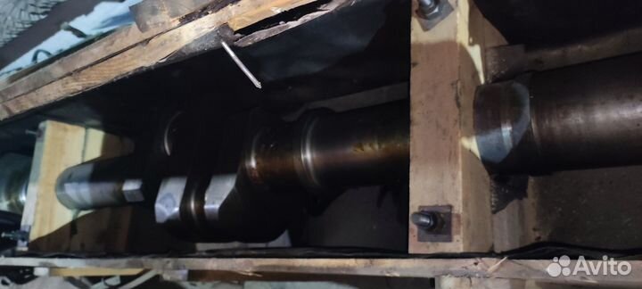 Коленвал компрессора 4вм 40/70