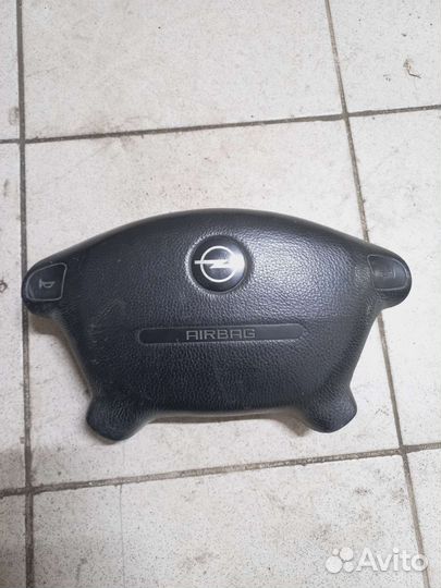 Подушка в руль на Опель Вектра Б