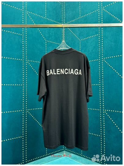 Футболка Balenciaga