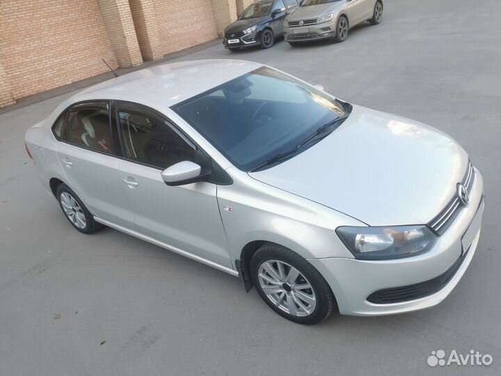 Volkswagen Polo 1.6 AT, 2013, 135 278 км