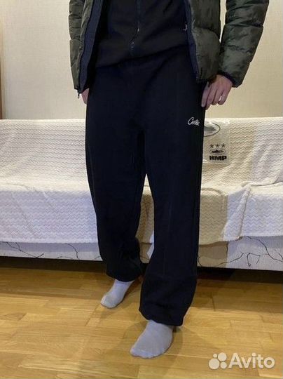 Спортивные штаны Corteiz