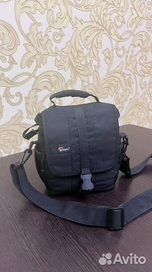 Зеркальный фотоаппарат canon 550d