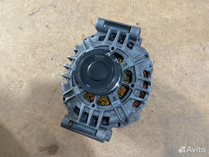 Генератор 140А 06B903016AF Audi A4 2.0л ALT