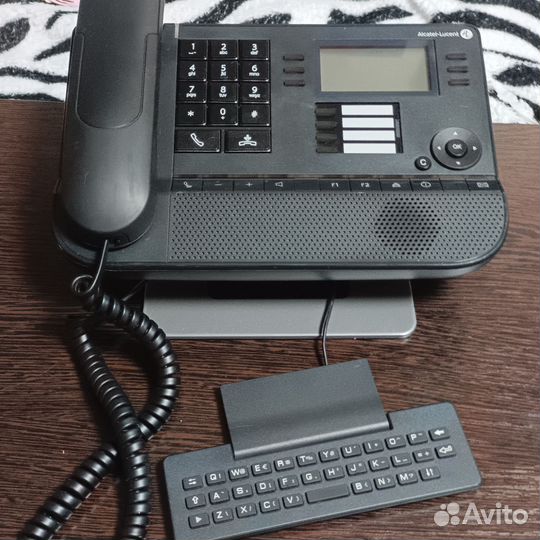 Офисные телефоны Alcatel lucent