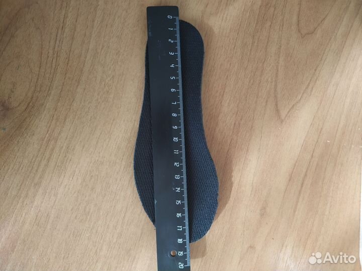 Футбольные бутсы adidas