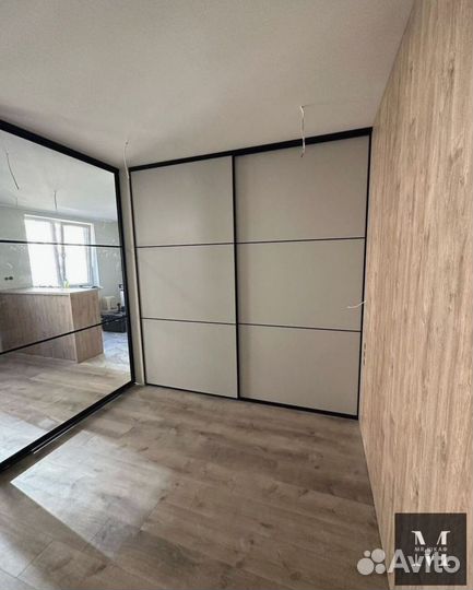 Шкаф встроенный