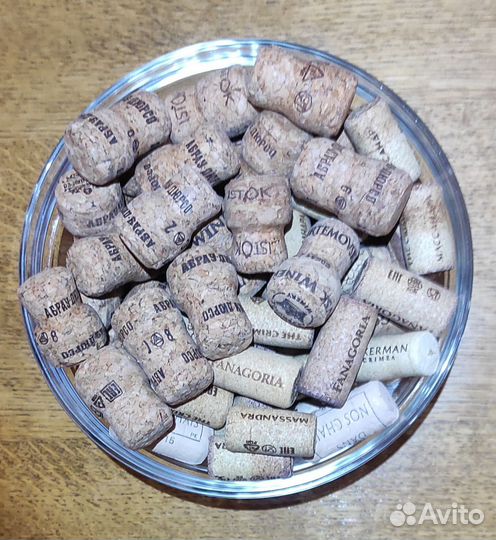 Пробки от вина, от шампанского