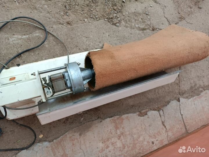 Гладильная машинка калинка