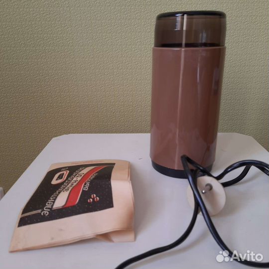 Кофемолка электрическая СССР новая