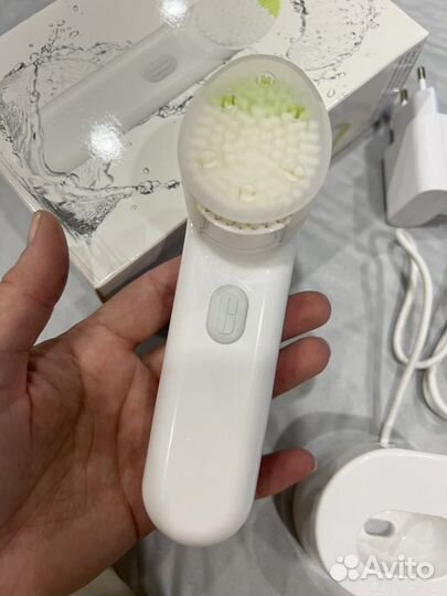 Clinique sonic system очищающая щетка для лица