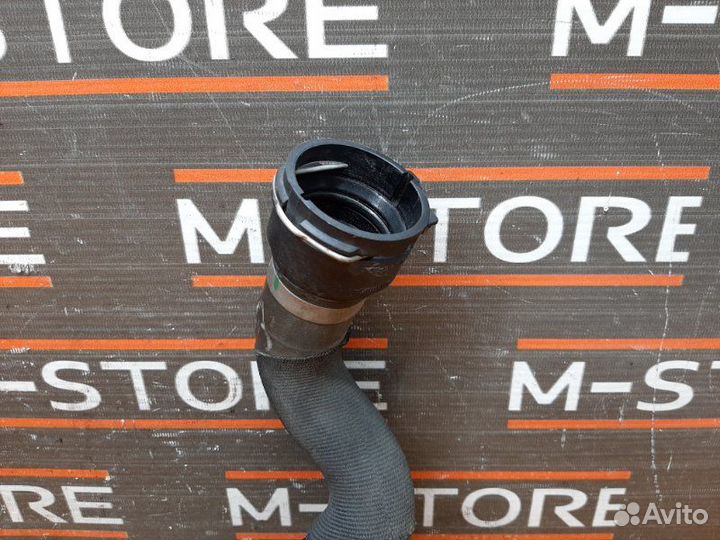 Патрубок радиатора нижний Audi A4 B8/8K cdnc 2009