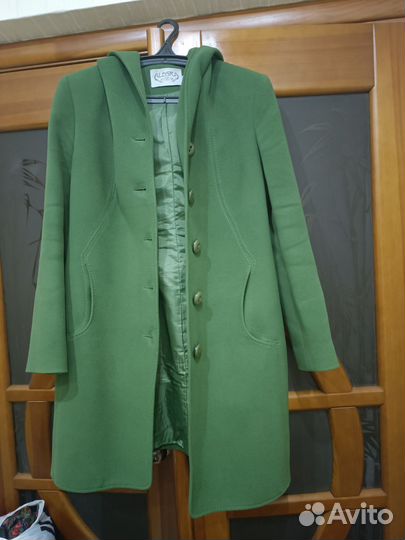 Пальто женское демисезонное 48
