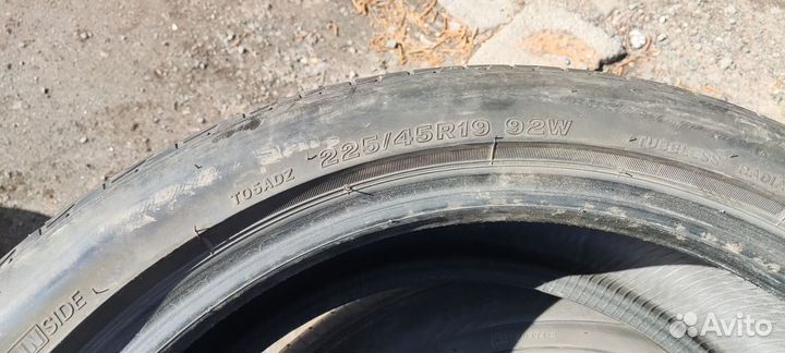 Bridgestone Turanza T005A 225/45 R19