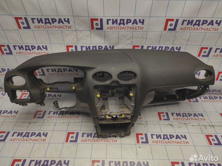 Торпедо Ford Focus 2 1567503