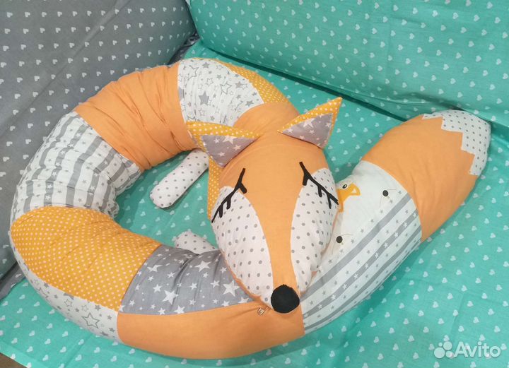 Бортик валик в кроватку