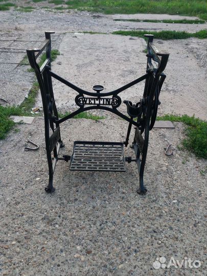 Станина от швейной машины wettina