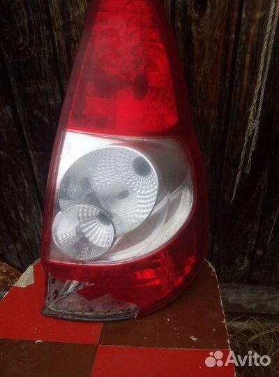 Лада веста приора задний правый фонарь