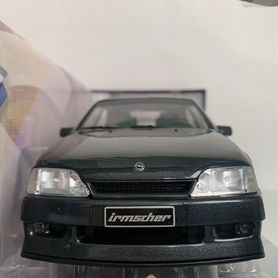 Модель 1:18 Opel Omega EVO 500 1990 год