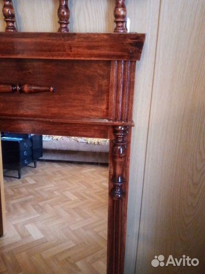 Антикварное зеркало