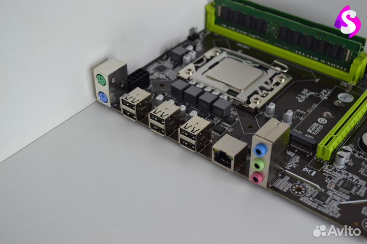 1356 X79 / Xeon 2470 8(16) 3,1GHz / 16GB DDR3