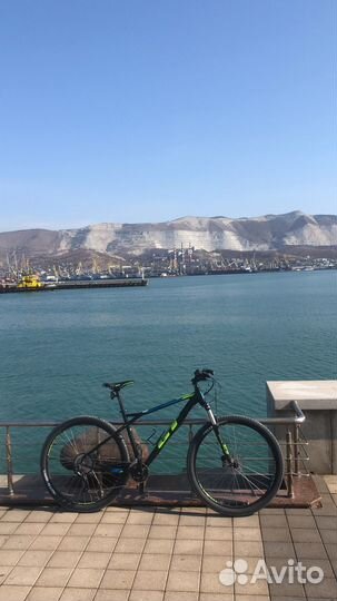 GT Avalanche Elite 9R (L)