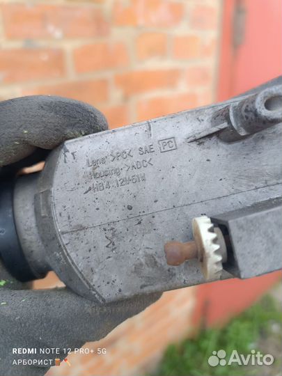 Противотуманная фара toyota raf4 2001г