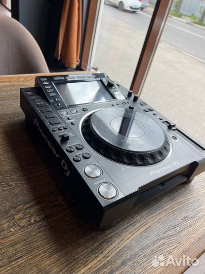 Pioneer dj cdj-2000nxs2