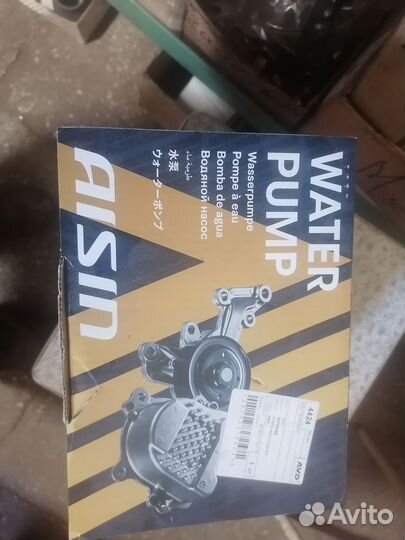Водяной насос, помпа mitsubishi outlander