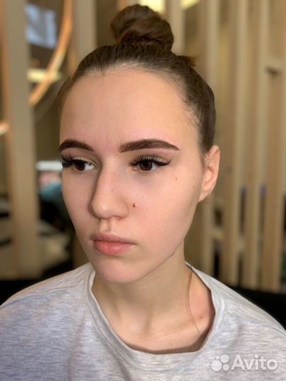 Оформление, окрашивание и ламинирование бровей