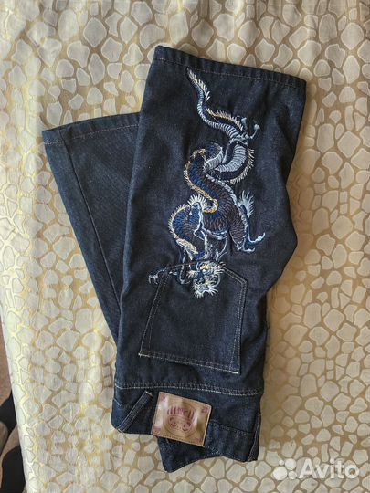 Шорты джинсовые evisu с драконом