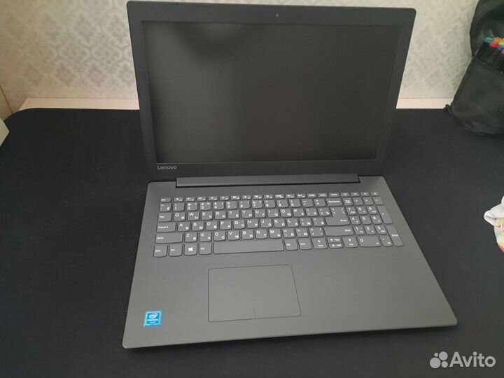 Ноутбук Lenovo