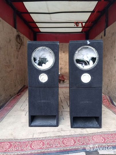 Коробка для сабвуфера