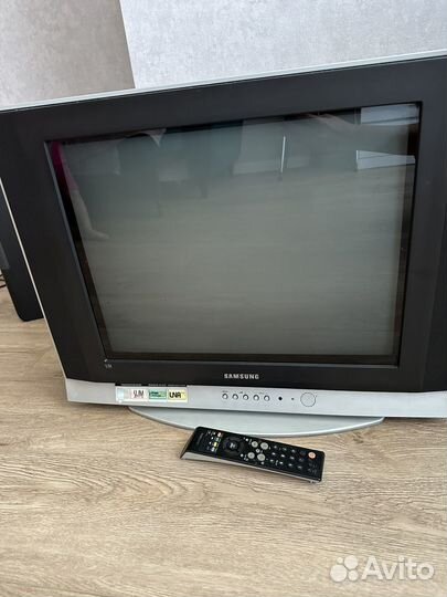 Телевизор samsung