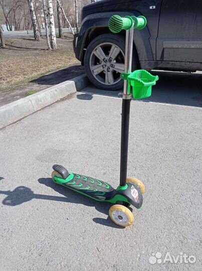 Самокат детский трехколесный бу